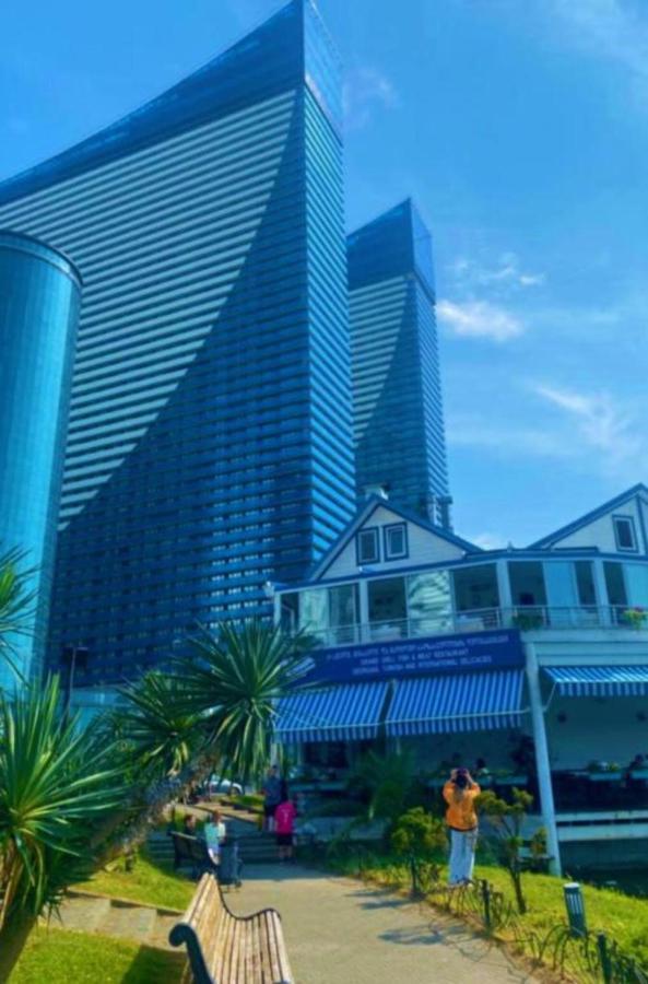 Apartments Orbi City Sea View Batumi Exteriér fotografie